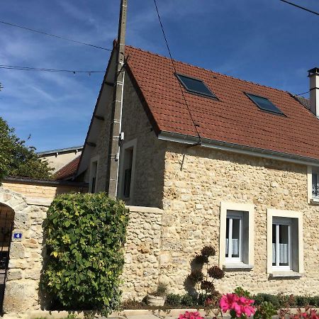 Gite La Nuit Etoilee Chez Champagne Mathelin Mareuil-le-Port Exterior foto